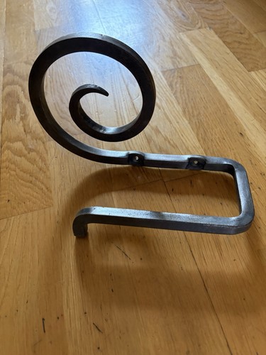 Cast iron toilet roll holder - iron,