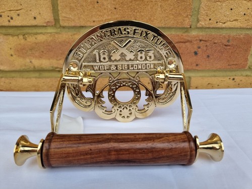 Brass golden shinny - /,