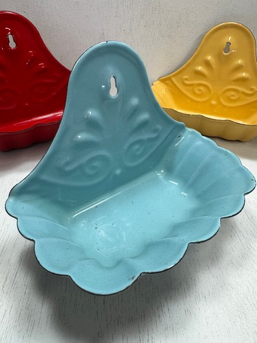 One set porcelain over - porcelain,