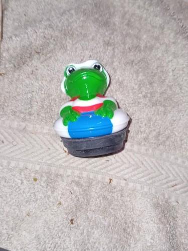Vintage novelty frog - bath, sink