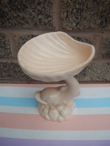 Vintage tall peach fish shell - tall,